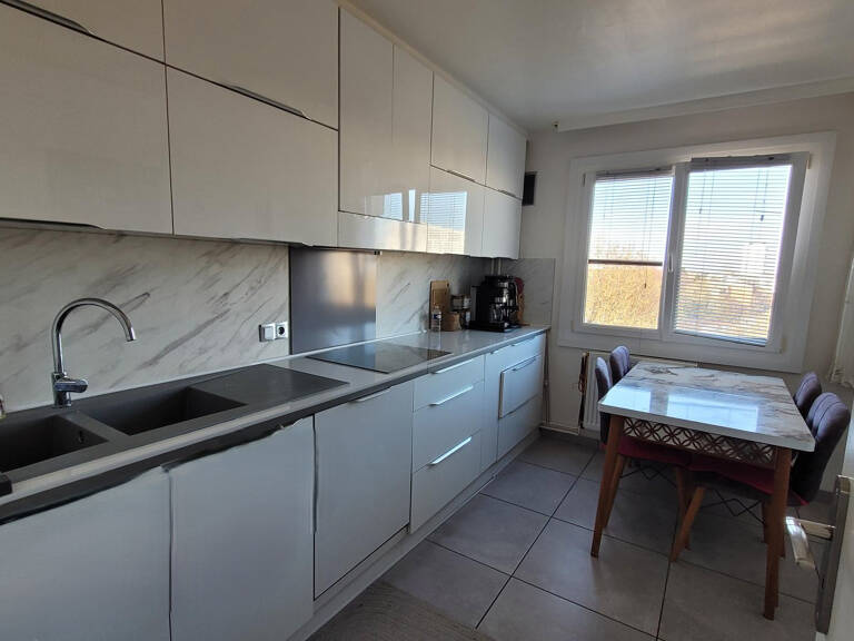 Appartement T4 rénové   3 chambres   Montferrand — photo 1