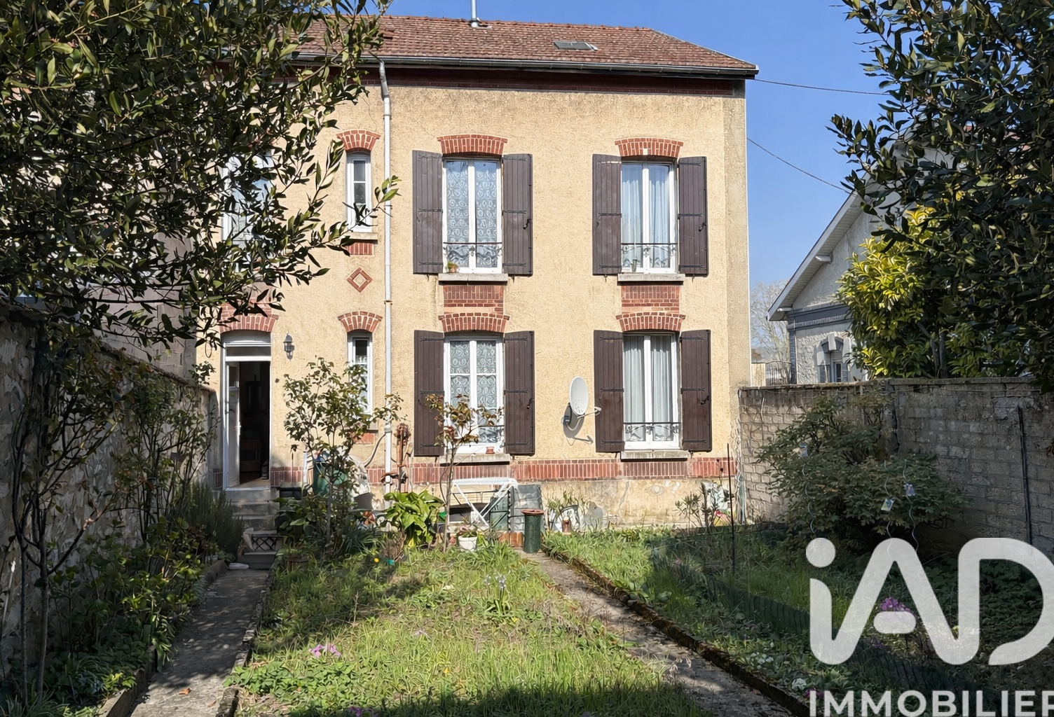 Vente Maison de ville 8 pièces — photo 1