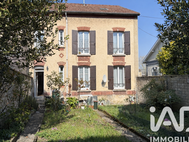Vente Maison de ville 8 pièces — photo du bien