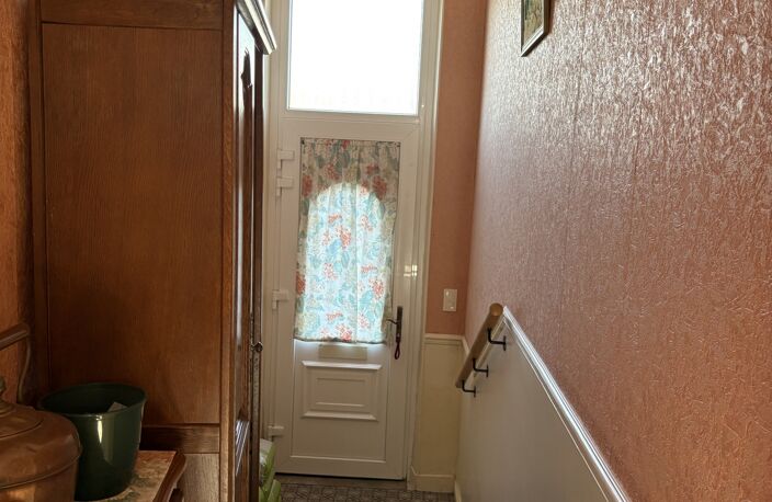 Vente Maison de ville 8 pièces — photo 2