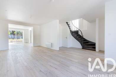 Maison 6 pièces 560000 €