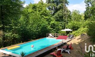 Maison 6 Pièces 217 m² à vendre à Montanges (01200)