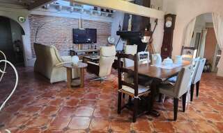 Maison 9 Pièces 436 m² à vendre à Lacquy (40120)