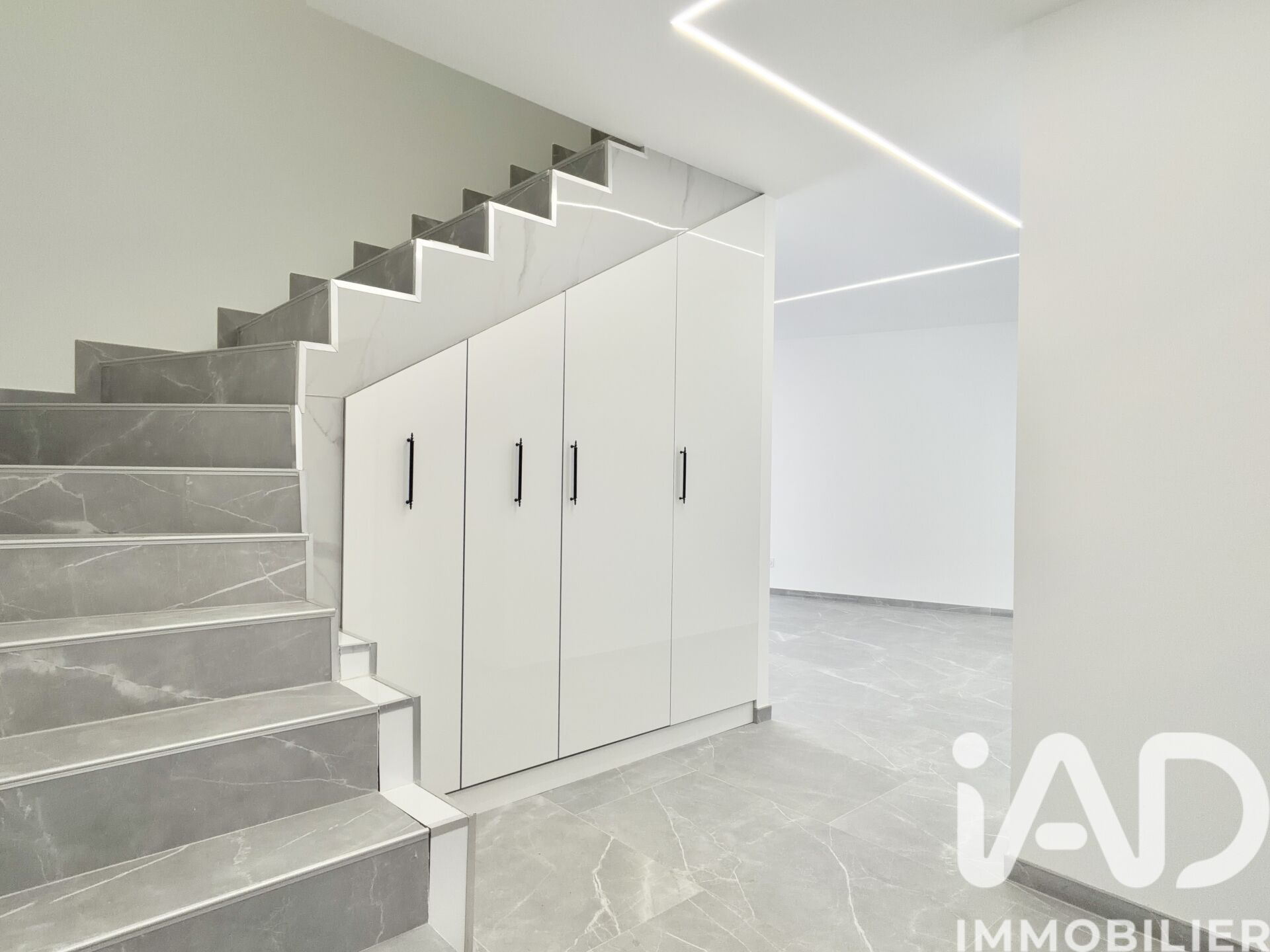 Vente Maison/villa 5 pièces - Photo 4