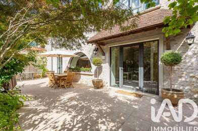 Maison 6 pièces 695000 €