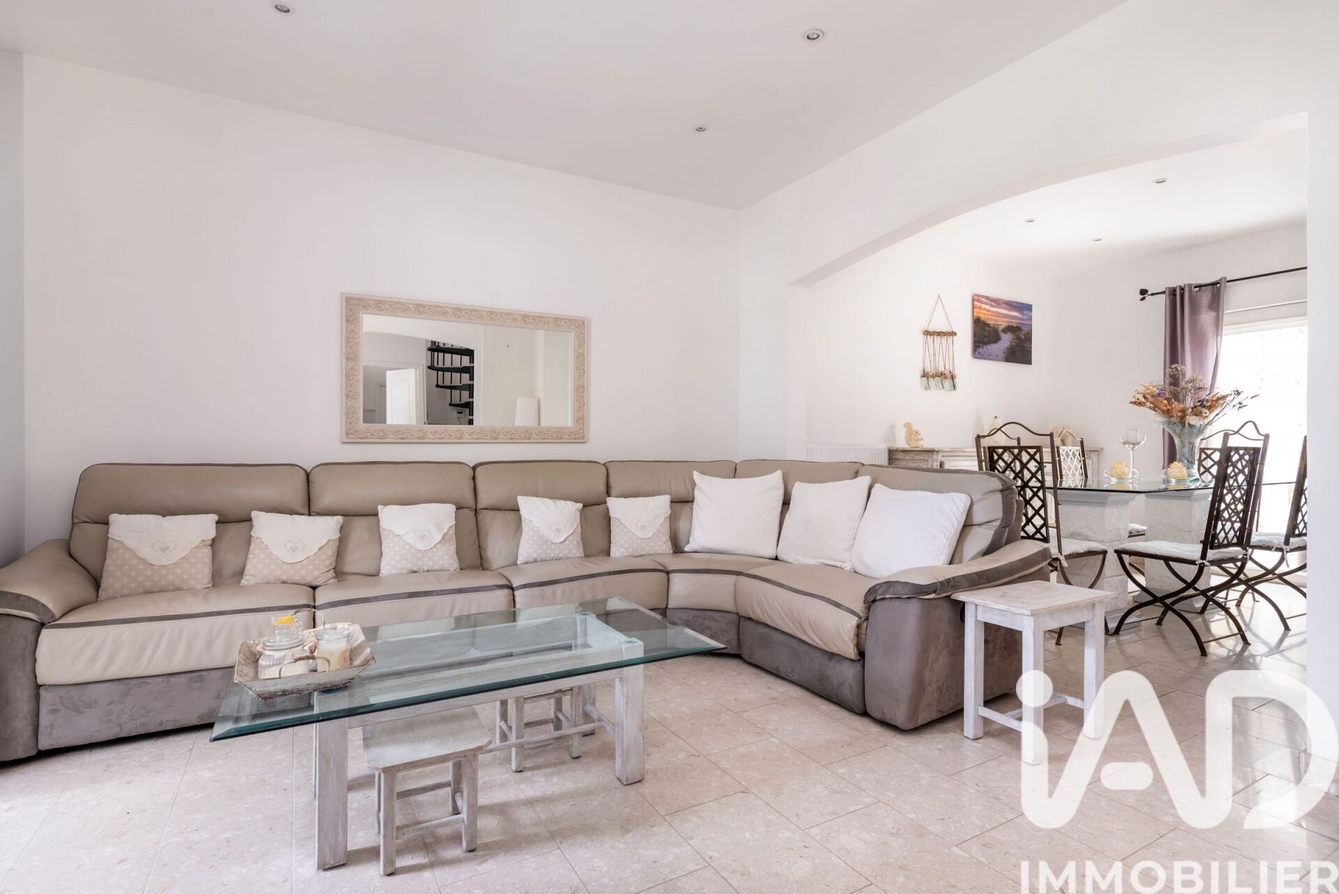 Bron - 133m² - 6p. - 4ch.