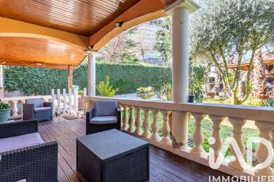 Maison 6 pièces 615000 €