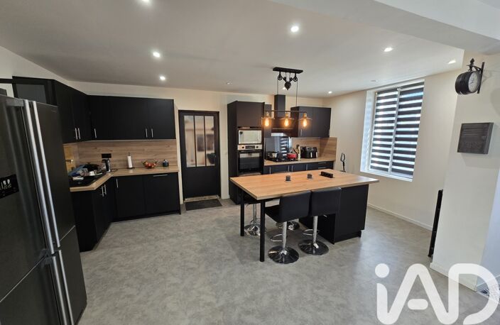 Vente Maison/villa 6 pièces — photo 2