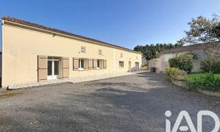 Maison 12 Pièces 242 m² à vendre à Sousmoulins (17130)