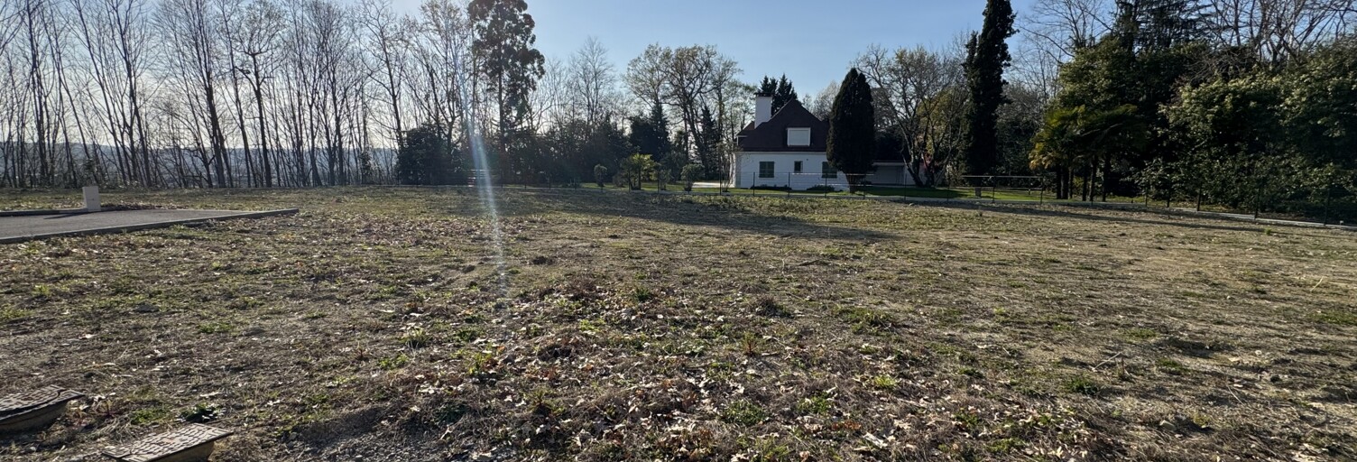 Terrain  740 m² à vendre à Lescar (64230)