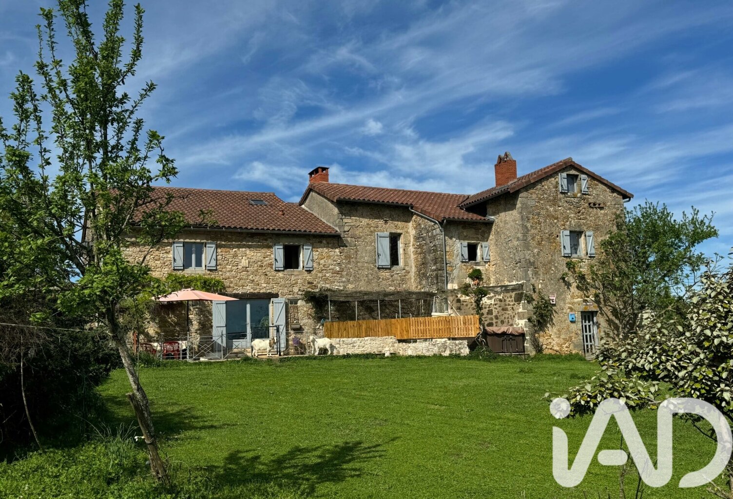 Vente Maison traditionnelle 8 pièces — photo 1