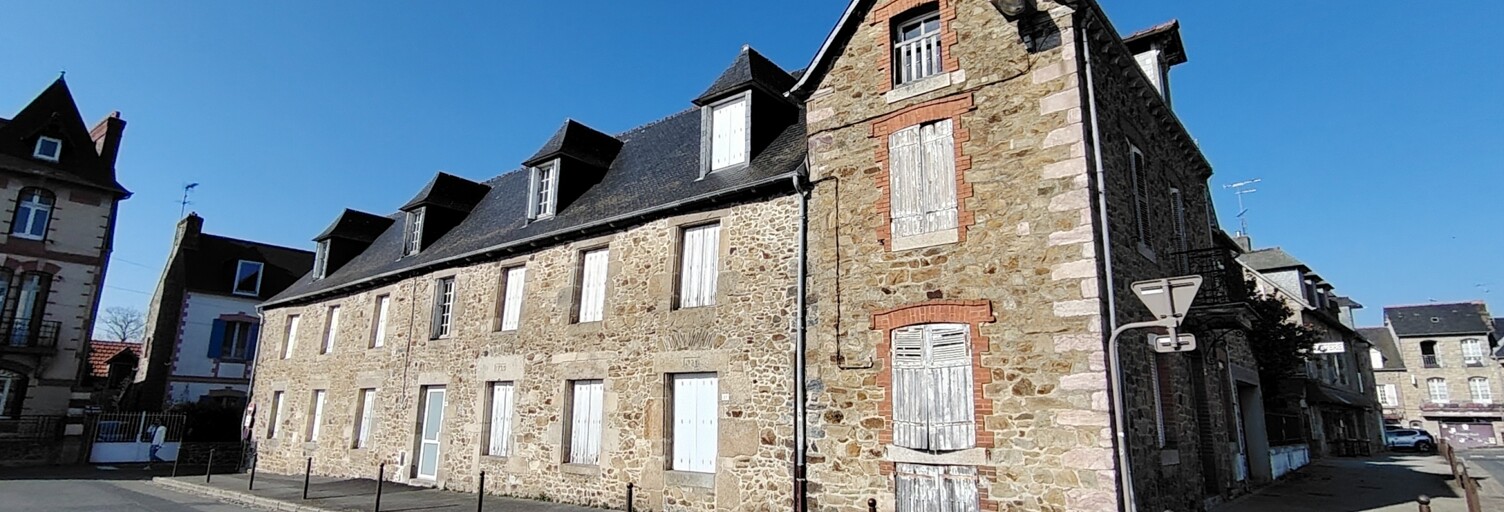 Immeuble  380 m² à vendre à Lamballe-Armor (22400)
