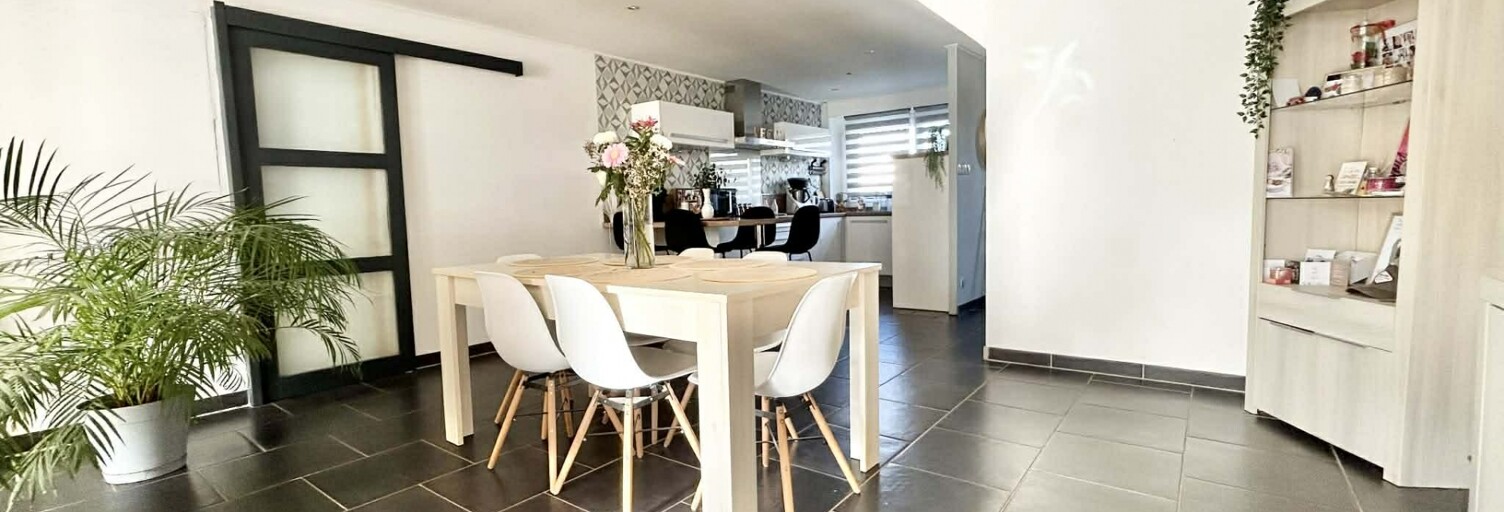 Maison 7 Pièces 100 m² à vendre à Lumbres (62380)