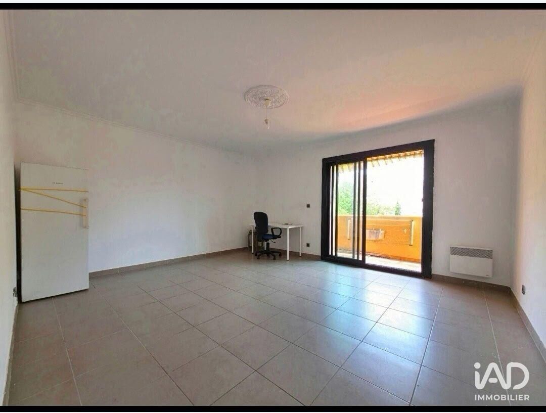 Vente Appartement 4 pièces - Photo 2