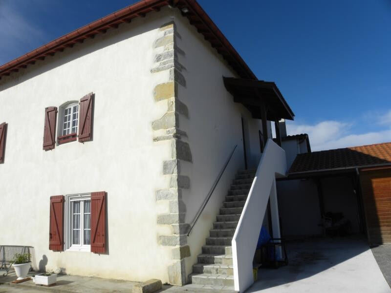 Appartement  T4 à louer Saint-Palais 64120