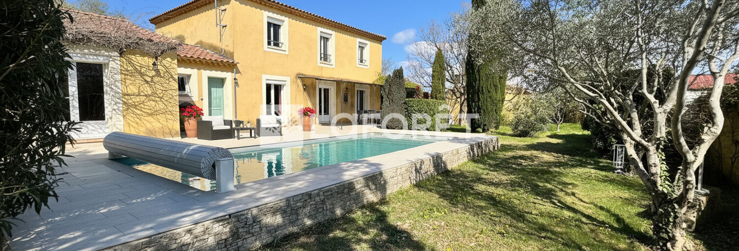Maison 8 Pièces 187 m² à vendre à Sorgues (84700)