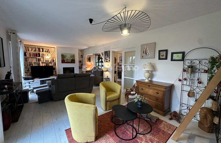 Belle propriété sur sous sol complet - Jardin - Anceaumeville - 9 pièces - 240 m² — photo 3