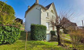 Maison 10 Pièces 190 m² à vendre à Mauriac (15200)