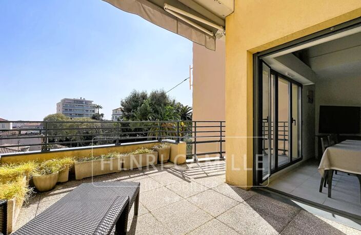 CANNES CENTRE Saint Nicolas — photo 2