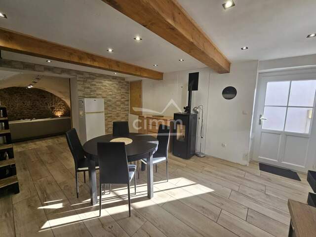 Maison de village avec cave — photo du bien