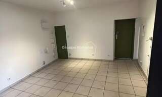Commerce 2 Pièces 38 m² à louer à Pernes-les-Fontaines (84210)