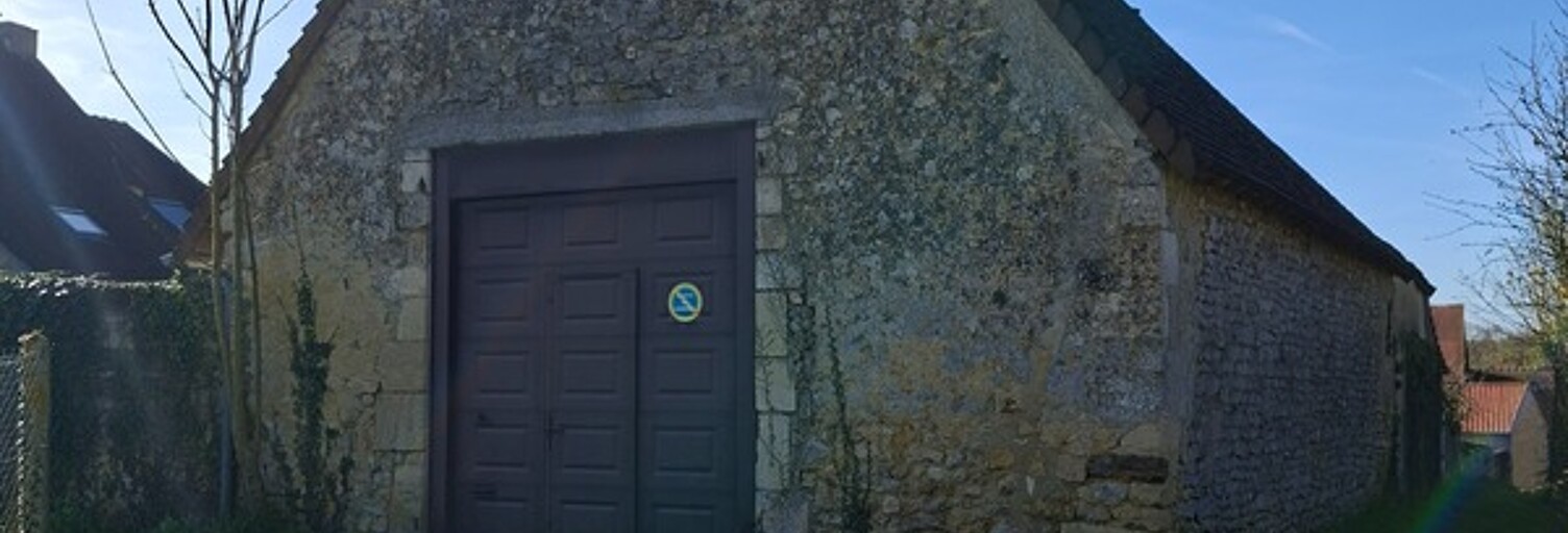 Maison 1 Pièce 75 m² à vendre à Neufchâtel-en-Saosnois (72600)