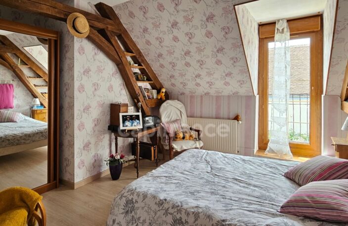 Noyers-sur-Cher (Loir-et-Cher), à vendre LONGERE familiale 7 pièces de 180 m² — photo 5