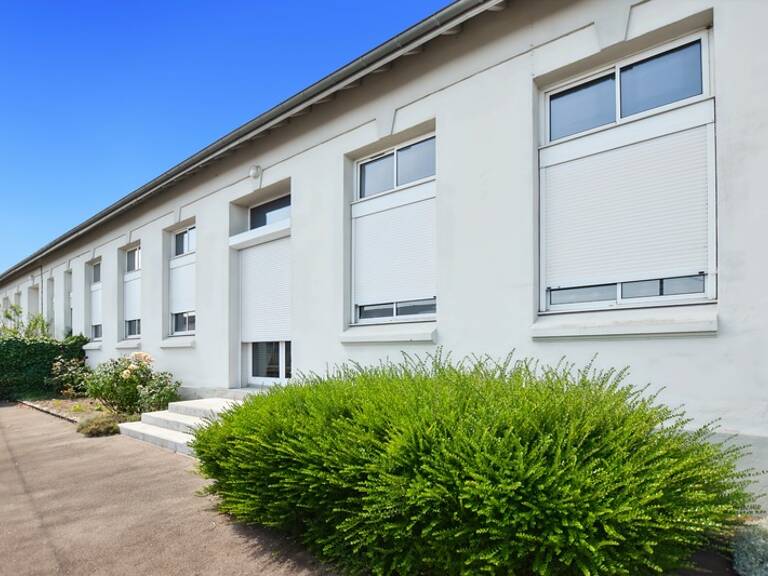 Maison d'habitation +deux appartements locatifs avec terrain de 2455 m2 — photo 1