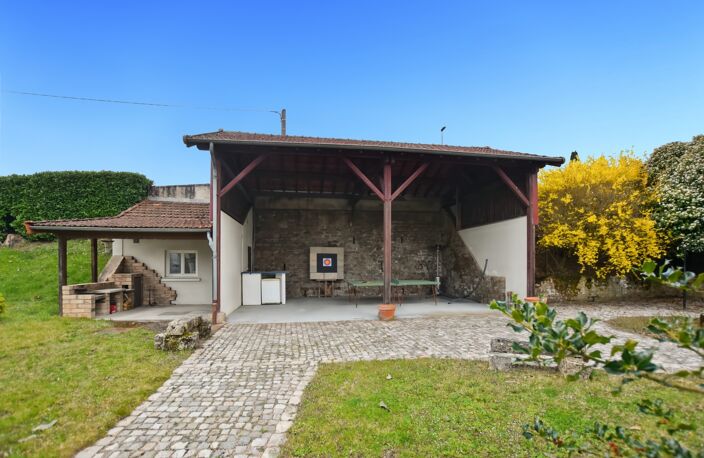 Maison d'habitation +deux appartements locatifs avec terrain de 2455 m2 — photo 3