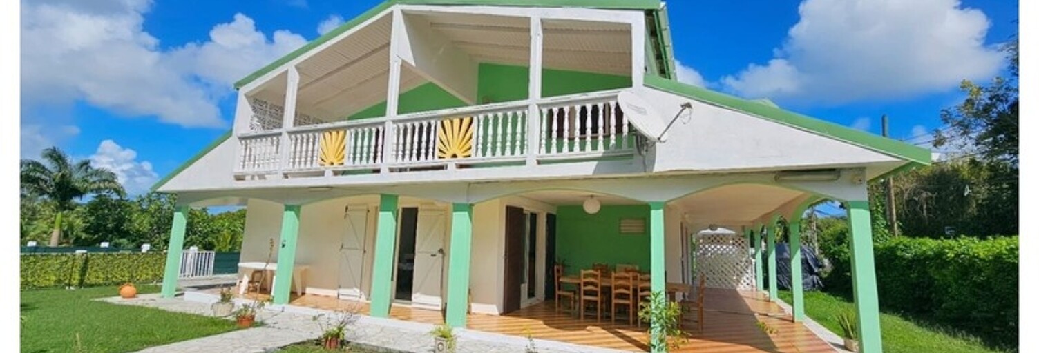 Maison 9 Pièces 182 m² à vendre à Sainte-Anne (97180)