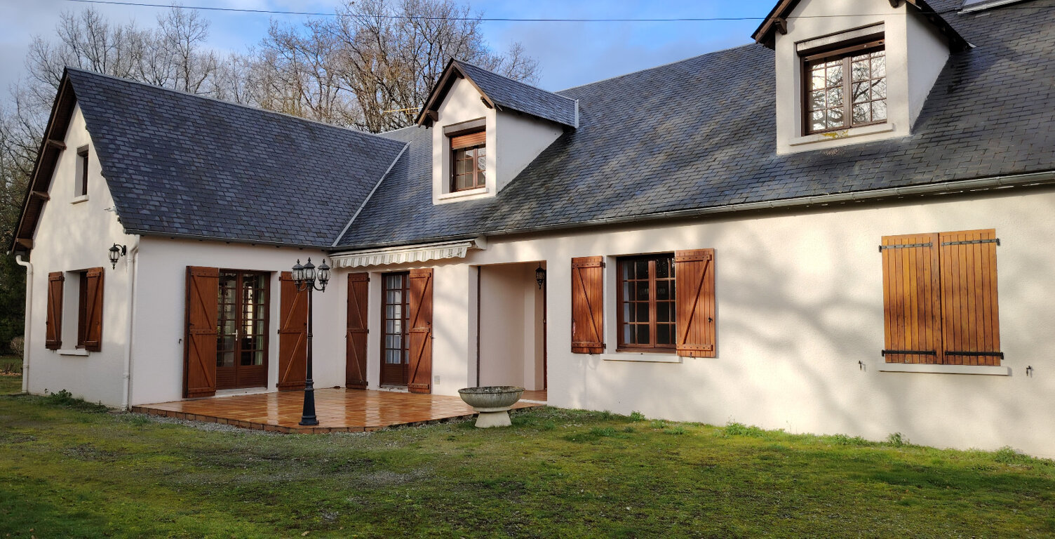 Maison à vendre 8 pièces ASSAIS LES JUMEAUX (79) — photo 1