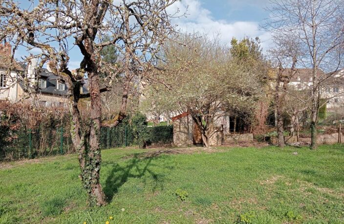 Terrain à bâtir dans la ville d'Autun — photo 3