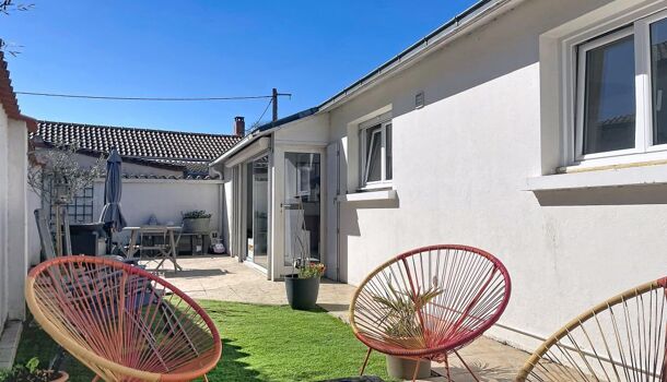 Villa / Maison 4 pièces  à vendre Rochelle (La) 17000