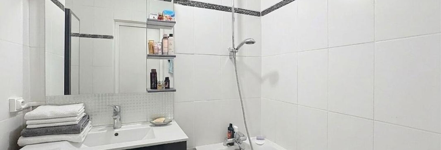 Appartement 4 Pièces 74 m² à vendre à Oullins-Pierre-Bénite (69600)