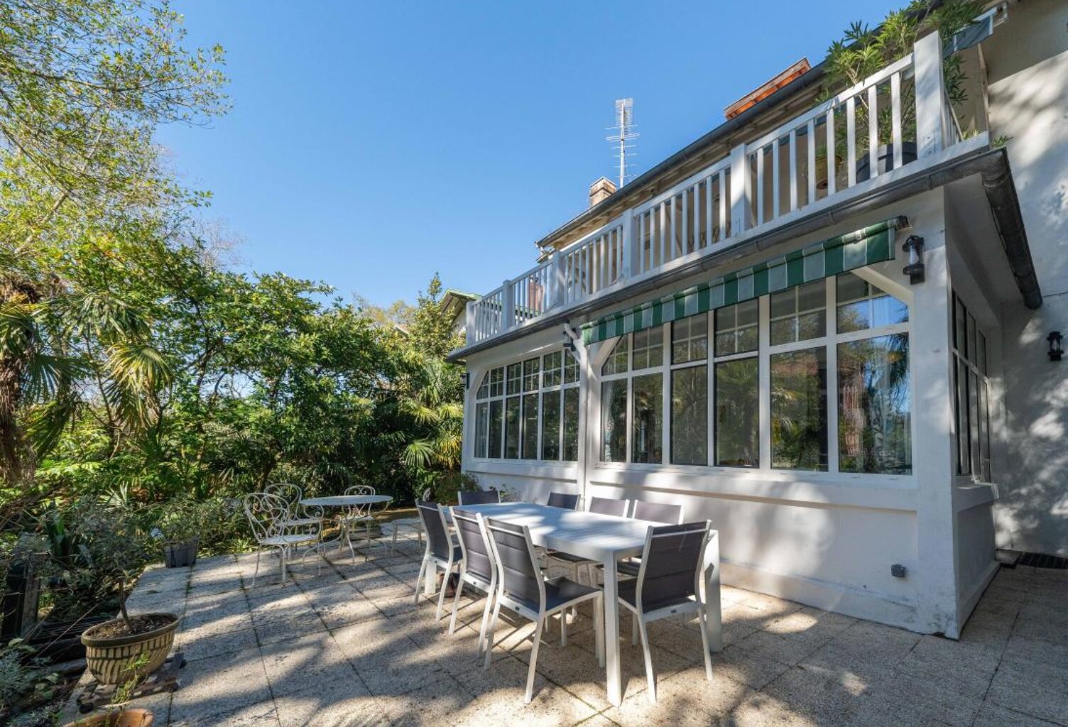 Appartement À Vendre — photo 1
