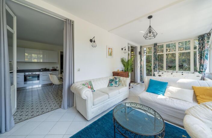 Appartement À Vendre — photo 3