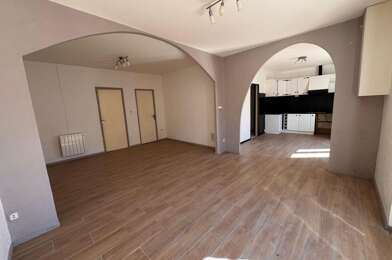 Appartement 4 pièces 580 €