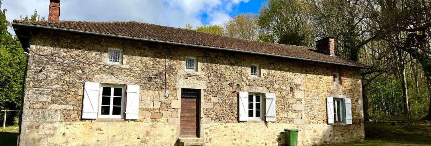 Maison 8 Pièces 262 m² à louer à Saint-Priest-Taurion (87480)