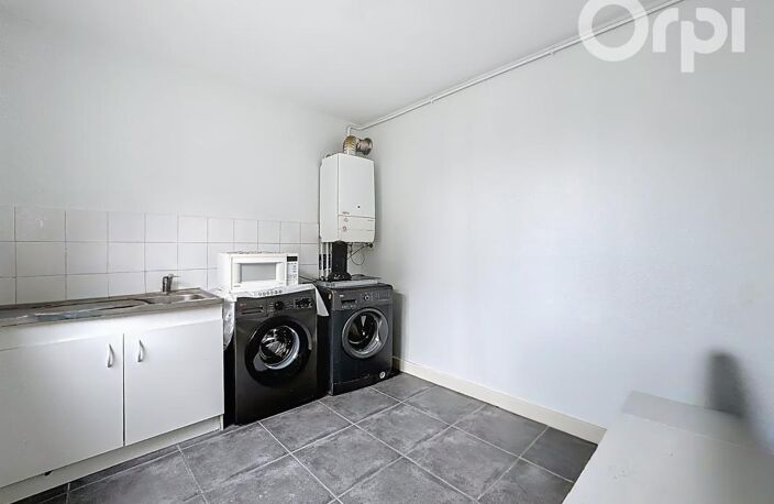 Immeuble de rapport, CLERMONT-FERRAND, 6 appartements, terrasses, caves et local vélos — photo 5