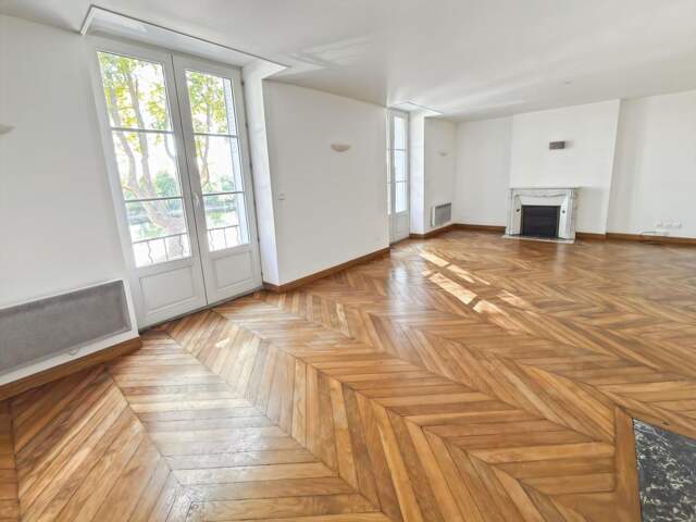✨ DUPLEX DE PRESTIGE DE 97,22 m² (116,65 m² au sol) — VUE SUR LOIRE 🌊 — photo du bien