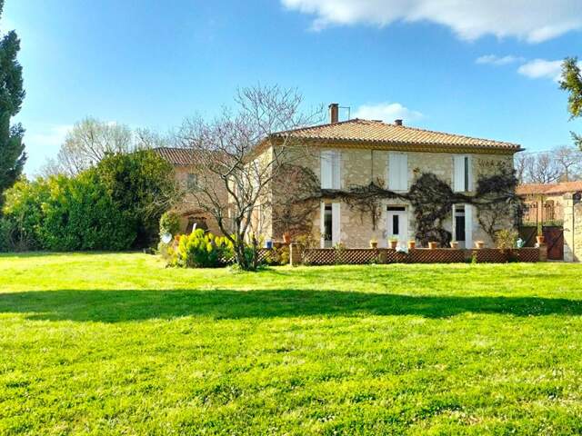 Maison Sainte Marie 8 pièce(s) 260 m2 — photo du bien