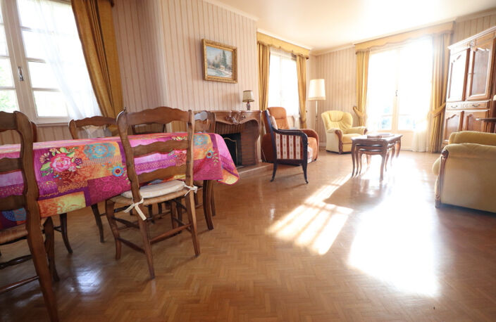 Maison Sauvigny Les Bois 7 pièce(s) 138m2 — photo 2