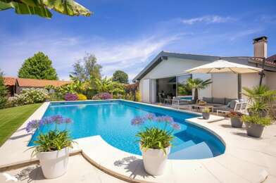 Maison 6 pièces 385000 €