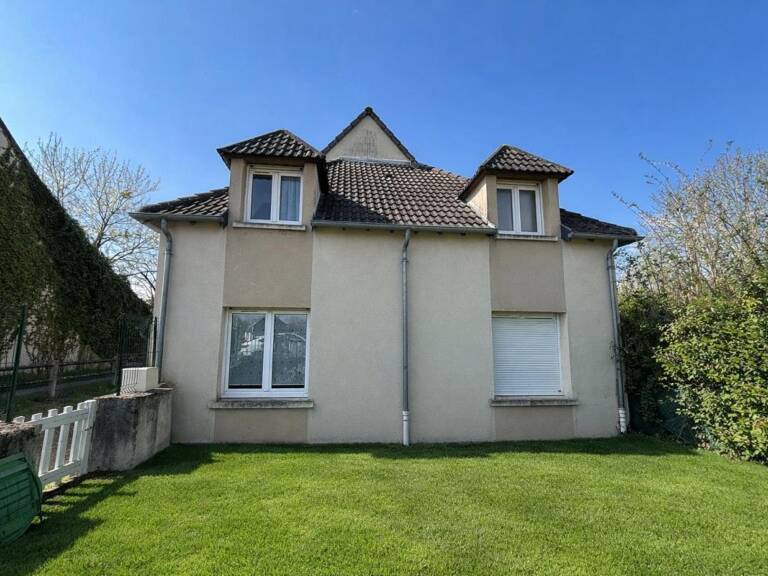 Ensemble immobilier - 2 appartements - Idéal investisseur - Magny-Cours — photo 1
