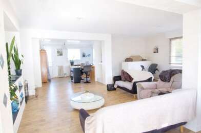 Appartement 5 pièces 234000 €