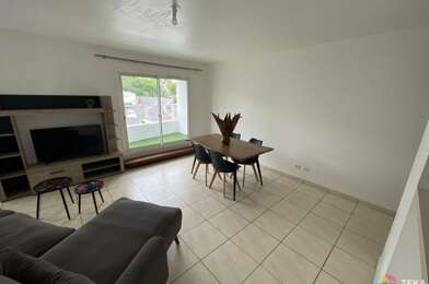 Appartement 2 pièces 860 €