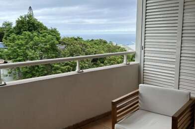 Appartement 2 pièces 893 €