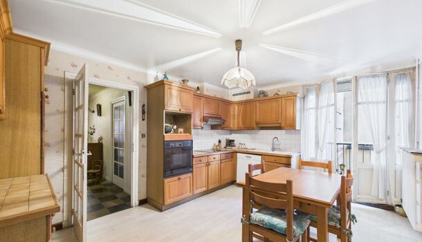 Villa / Maison 7 pièces  à vendre Riom 63200