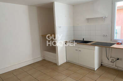Appartement 3 pièces 590 €