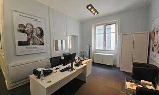 Bureau  264 m² à louer à Tours (37000)